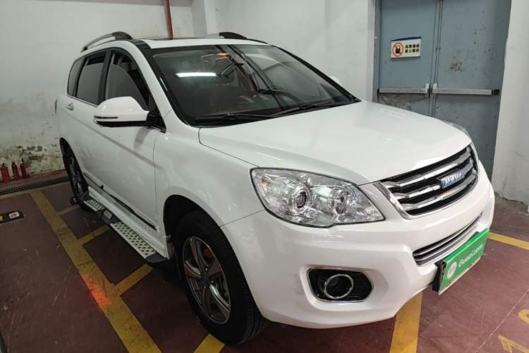 Used Haval H6 2016 Upgraded Model 1.5T Automatic Two-Wheel Drive Elite Version
