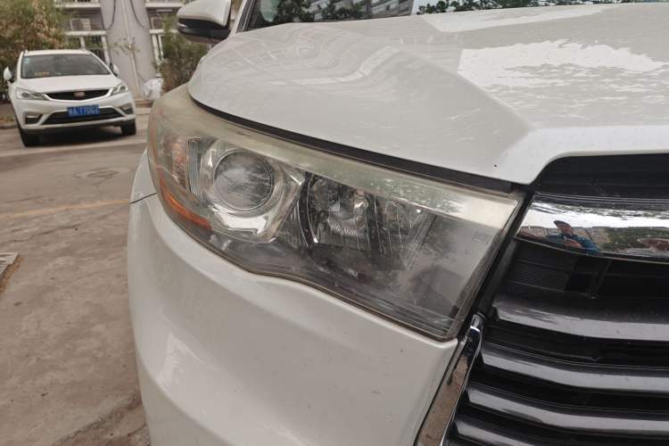 Used Toyota Highlander 2015 3.5L 4x4 Luxury Edition 7-seater