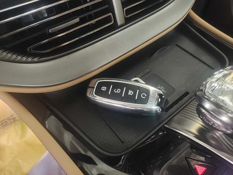 Used Denza D9 2024 DM-i 980 Four-Wheel Drive Prestige Model – Executive — 8