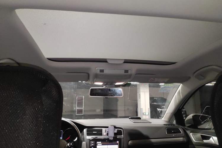 Used Volkswagen Golf 2019 200TSI DSG Comfort & Ambition Edition China VI Standard
