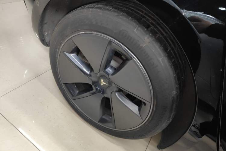 Used Tesla Model 3 2022 Rear-Wheel-Drive Version