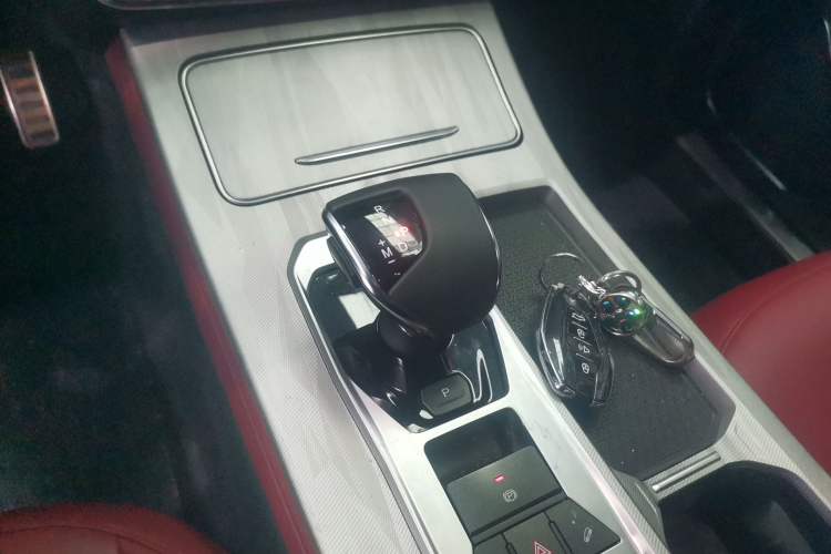 Used JETOUR X70 PRO 2023 1.5T DCT Comfort Edition 7-Seater
