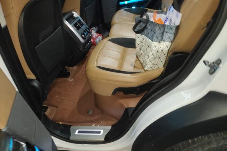 Used Land Rover Range Rover Sport 2020 3.0 L6 HSE DYNAMIC
