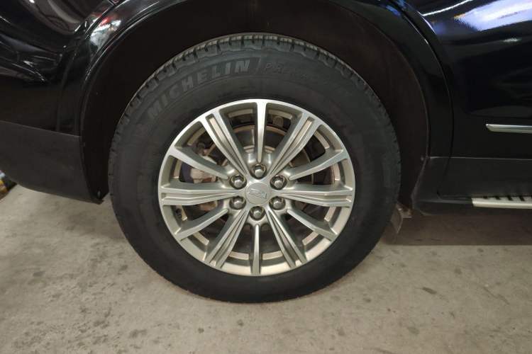 Used Cadillac XT5 2018 25T Luxury Model