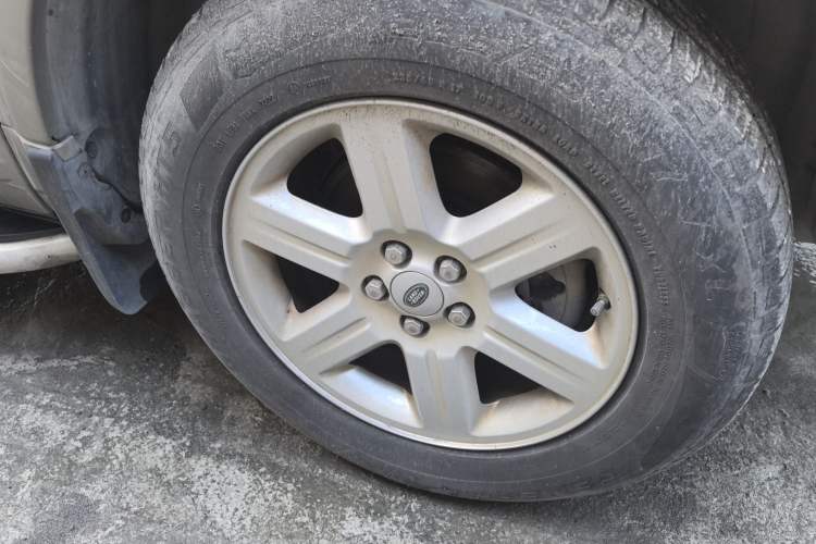 Used Land Rover Freelander 2 2011 3.2L i6 SE Gasoline Version