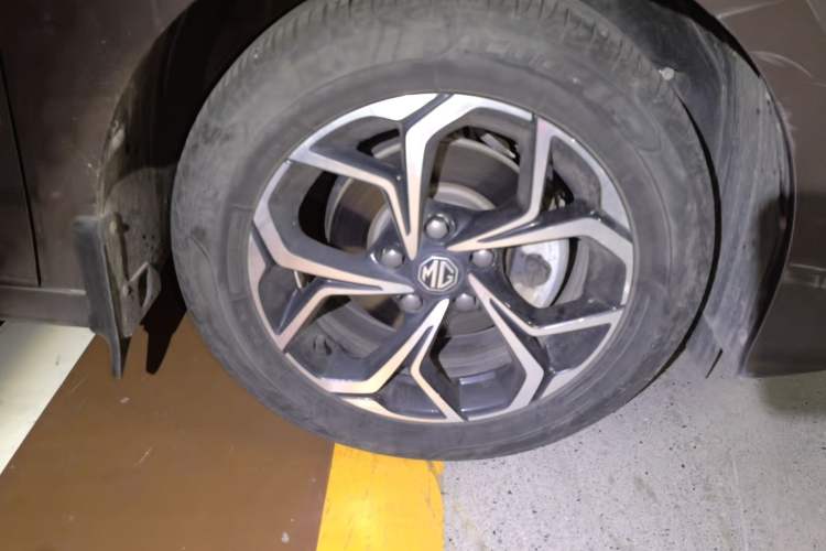 Used MG 5 2021 180 DVVT CVT Youth Luxury Edition