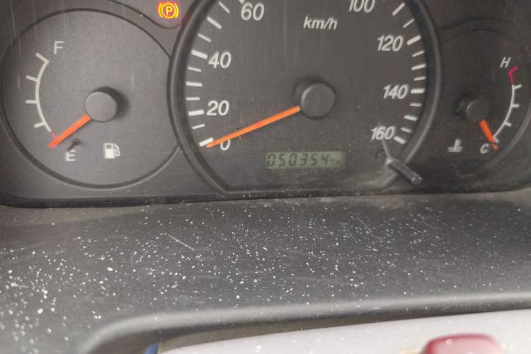 Used CHANGAN KUAYUE V3 2017 1.2L Box-Type Truck DK12-10
