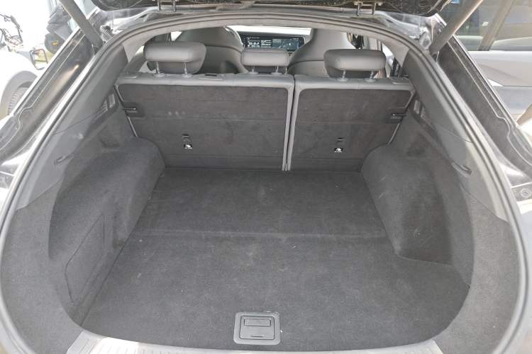 Used ARCFOX Alpha S 2022 HI Version Advanced Edition Trunk