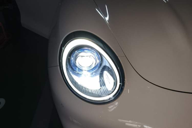 Used ORA Good Cat 2021 400km Standard Range Athena Edition Lithium Iron Phosphate