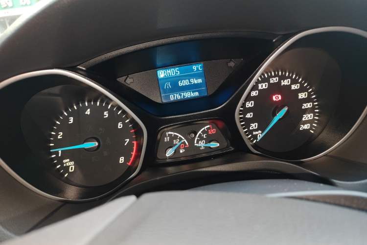 Used Ford Focus 2012 Sedan 1.6L Automatic Comfort Model