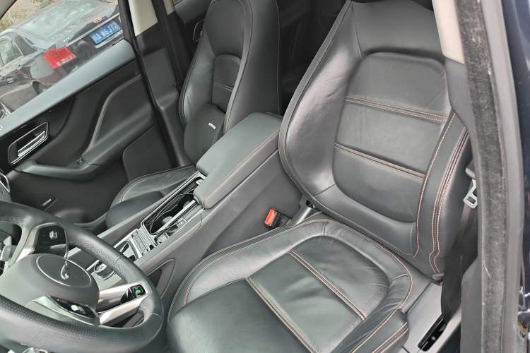 Used Jaguar F-PACE 2018 2.0T Four-Wheel Drive Urban Luxury Edition