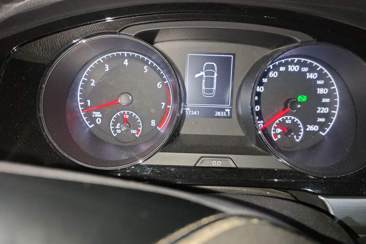 Used Volkswagen Lamando 2015 280TSI DSG Comfort Edition