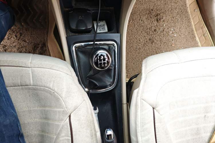 Used Suzuki Alivio 2015 1.6L Manual Enjoyment Model
