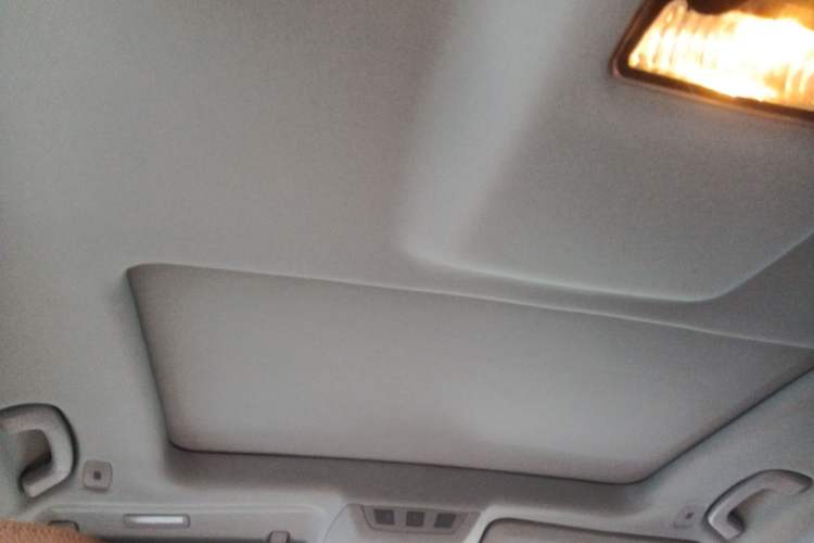 Used BMW 7 Series 2013 730Li Luxury Model Headliner