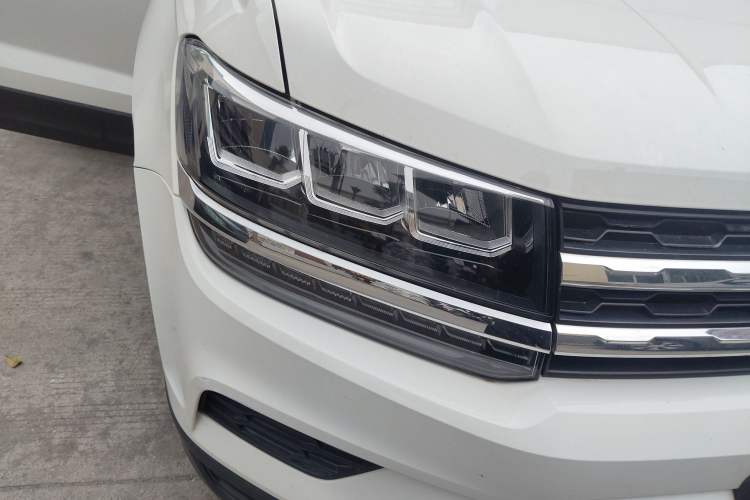 Used Volkswagen Tharu 2021 280TSI Two-Wheel Drive Trend Edition