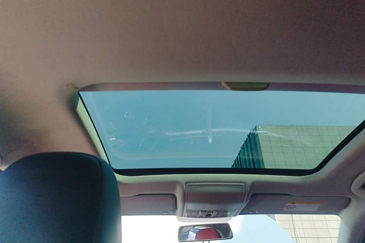 Used Volkswagen Lamando 2018 230TSI DSG Fashion Edition
