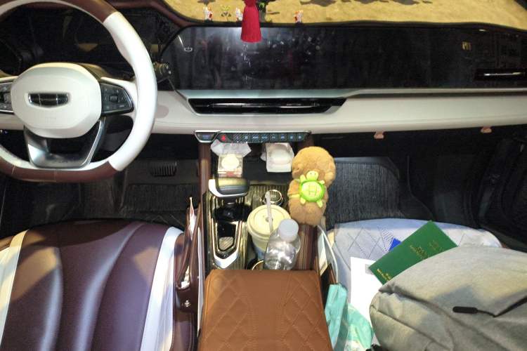 Used Geely Auto Monjaro L 2024 2.0TD High-Power Automatic Two-Wheel Drive Yunqi Version