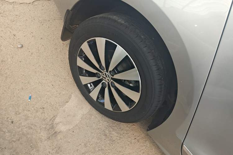 Used Volkswagen Sagitar 2018 1.6L Automatic Comfort Model Exterior 5