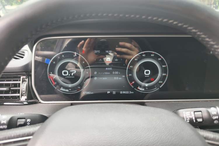 Used Hongqi HS5 2022 2.0T Smart Connect Flagship Edition Instrument Cluster
