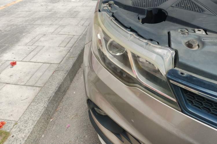 Used Soueast DX3 2018 1.5L Manual Luxury Model Right Front Headlight