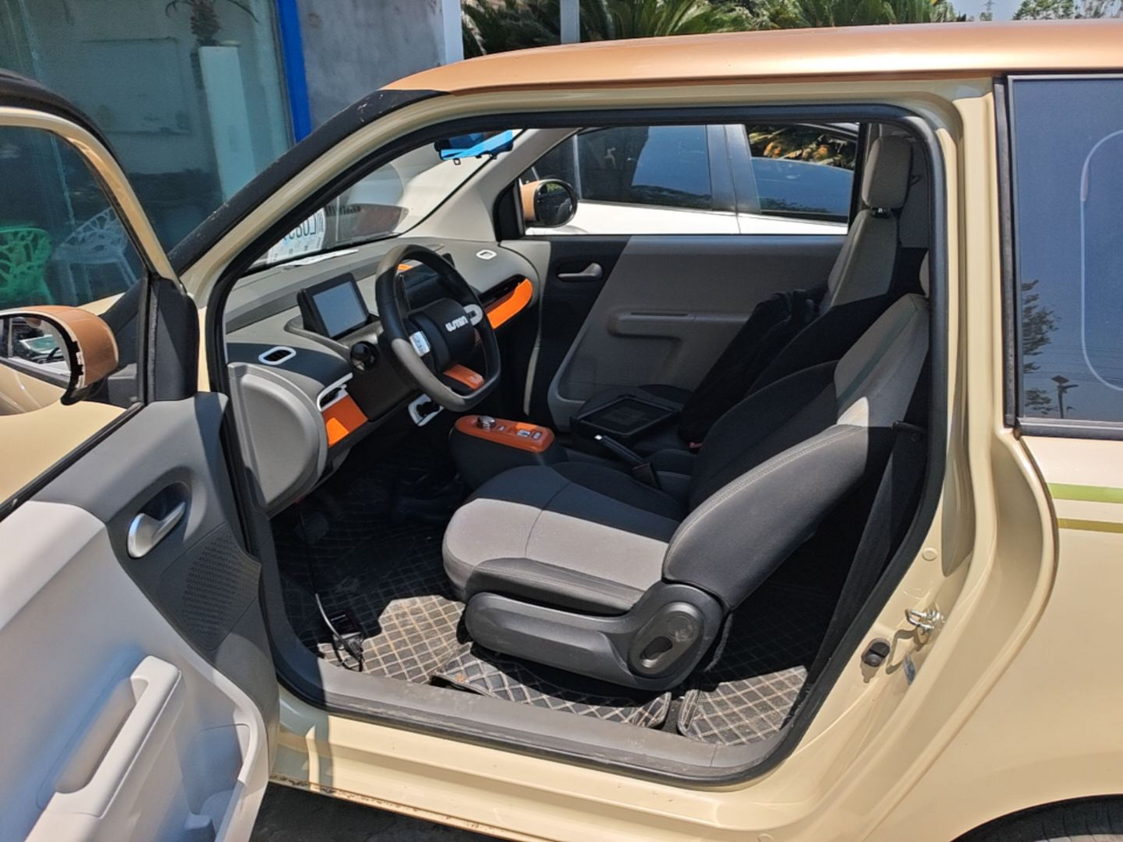 Avant de la voiture