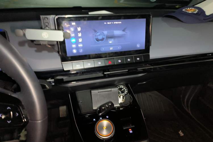 Used MG 4 EV 2022 520 km Flagship Edition