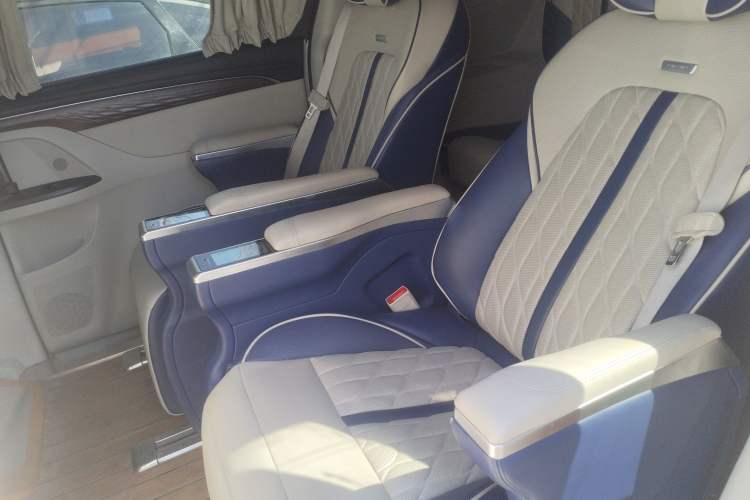 Used Buick GL8 2018 ES 28T Comfort Model China VI Standard Left Rear Seat