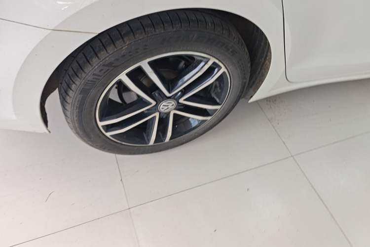 Used Volkswagen Lamando 2021 280TSI DSG Comfort Edition Exterior 5