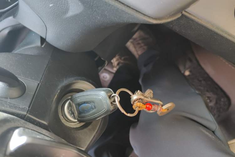 Used Ford Focus 2012 Hatchback 1.6L Manual Fashion Edition
