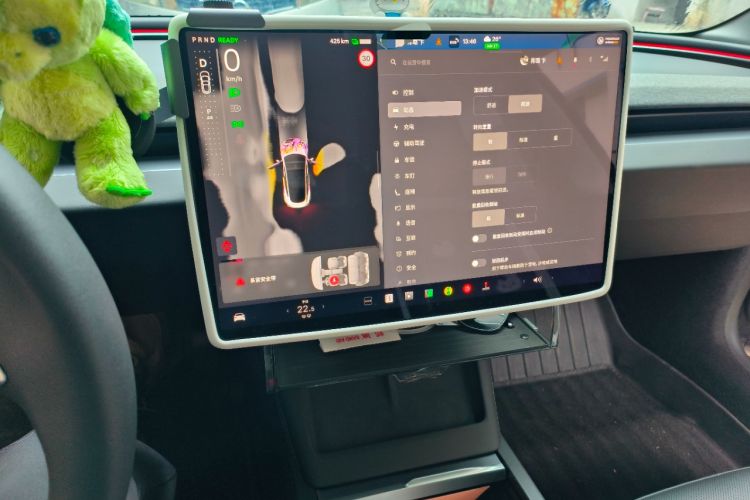 Used Tesla Model 3 2023 Rear-Wheel-Drive Version
