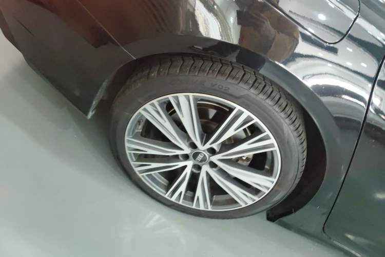 Used Audi A6L 2023 40 TFSI Luxury Dynamic Model
