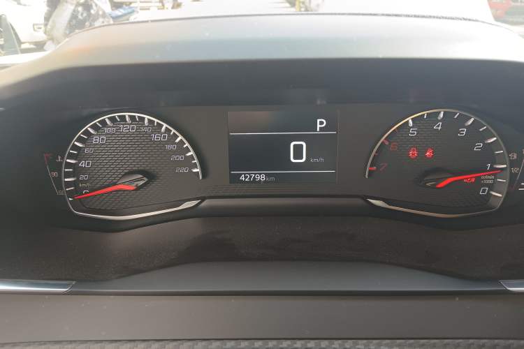 Used Peugeot 2008 2022 230THP THE ONE Instrument Cluster
