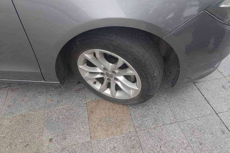 Used Brilliance H530 2012 1.5T Automatic Luxury Edition