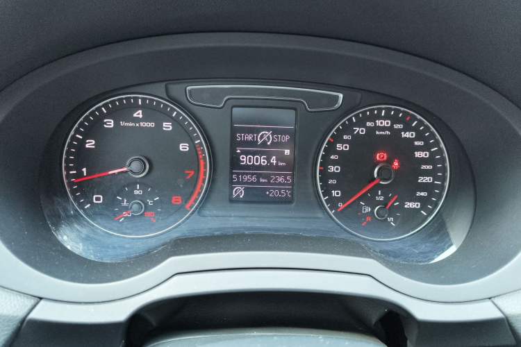 Used Audi Q3 2018 30th Anniversary Edition 30 TFSI Fashion Model Instrument Cluster