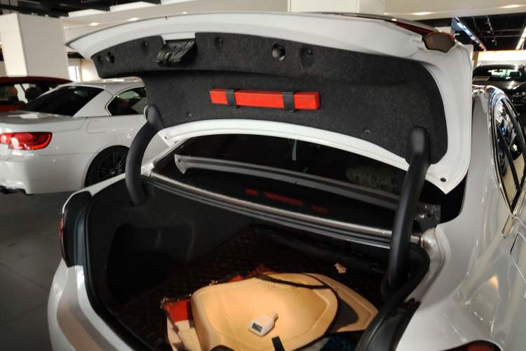 Used BMW 3 Series 2017 320Li Fashion Model
