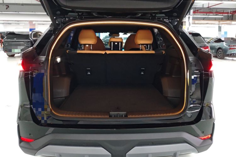 Used Geely Galaxy L7 2024 1.5T 115 km MAX Dragon Edition Trunk