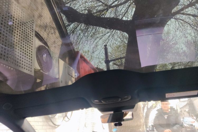 Used Xiaomi Auto SU7 2024 Four-Wheel Drive Ultra-Long Range Advanced Intelligent Driving Max Edition Headliner