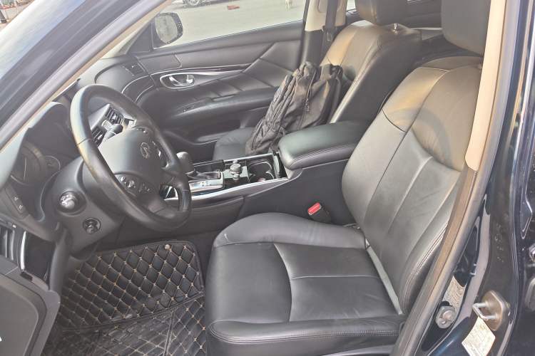 Used Infiniti Q70 2017 Q70L 2.5L Elite Edition