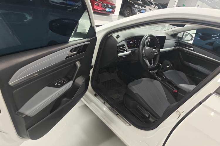 Used Volkswagen Lavida 2024 1.5L Automatic Starry Sky 5 Million Edition