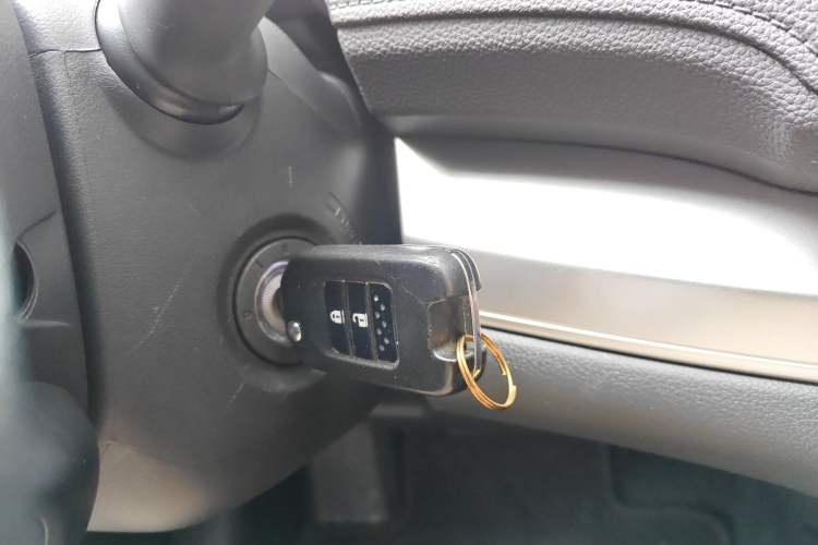 Used Honda CR-V 2016 2.0L two-wheel drive Urban Edition
