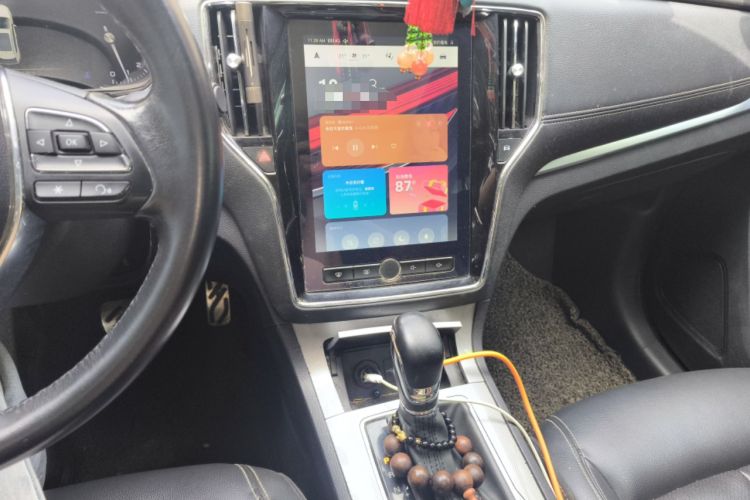 Used Roewe RX5 2016 20T Two-Wheel Drive Automatic Internet Smart Edition Audio And AC Panel