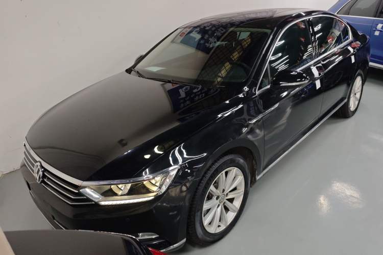 Used Volkswagen Magotan 2019 330TSI DSG Leading Model China VI Standard