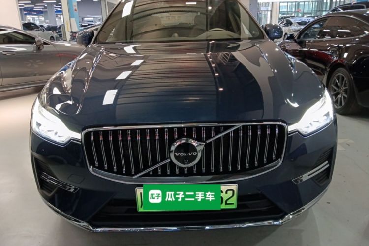Used Volvo XC60 New Energy 2024 T8 Plug-in Hybrid Long-Range All-Wheel Drive Smart Luxury Edition
