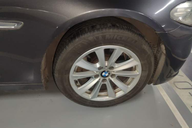 Used BMW 5 Series 2013 520Li Elegant Edition
