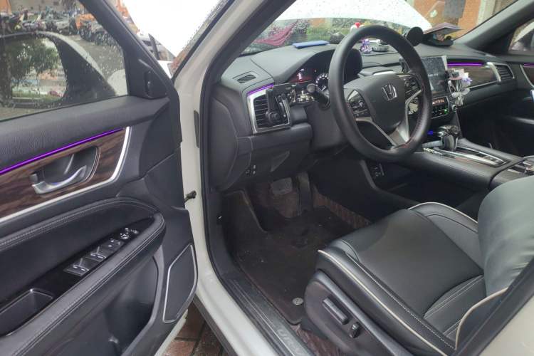 Used Honda UR-V 2017 240TURBO Two-Wheel Drive Classic Edition China V