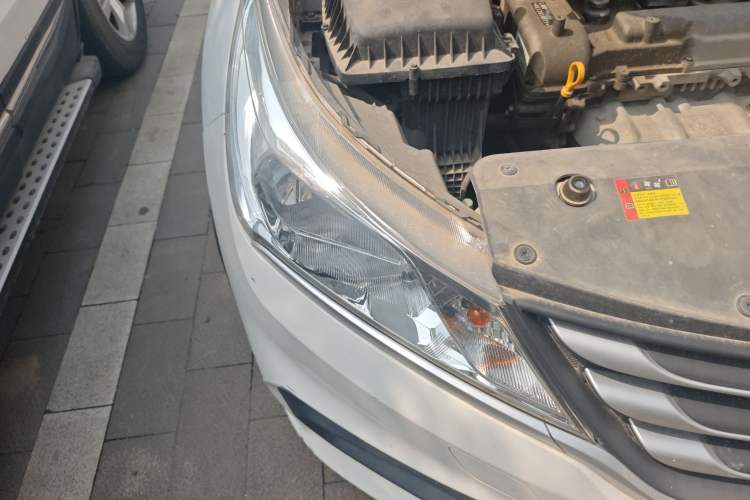 Used Baojun 310 2016 1.2L manual Comfort trim level