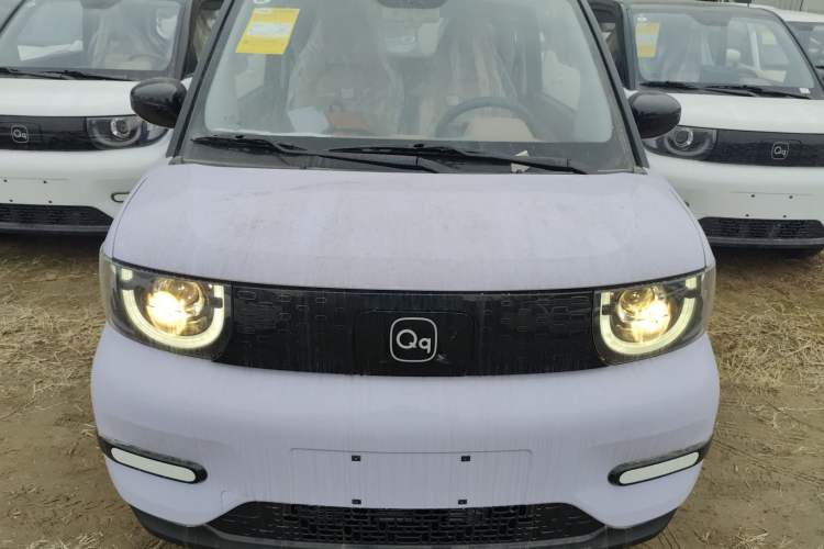 Used Chery QQ Ice Cream 2025 Model 205km Sundae Edition
