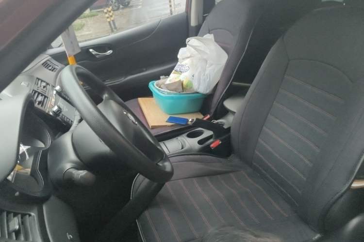 Used Nissan Tiida 2011 1.6L CVT Comfort Model