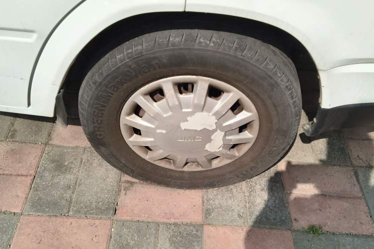 Used JMC Transit 2017 2.8T Commercial Version Short Wheelbase Mid-Roof 6/7/8-Seater JX493