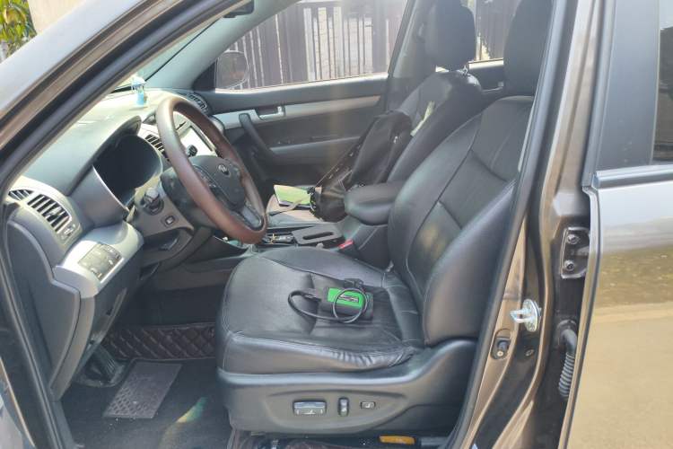 Used Kia Sorento 2013 2.4L 5-seat Gasoline Luxury Edition
